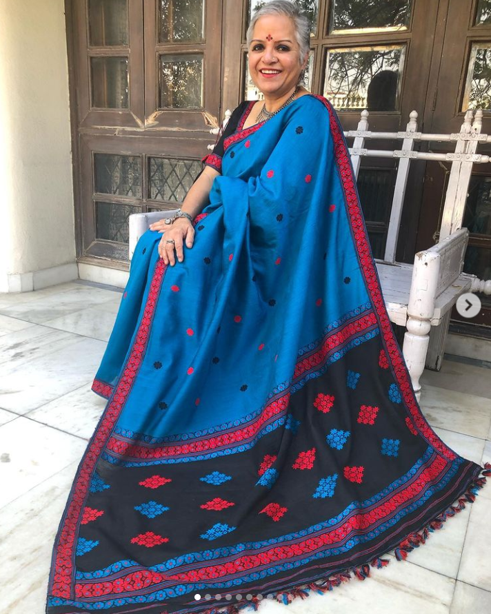 Chinna ji dons an exquisitely beautiful handcrafted Apaapi staple cotton handloom saree