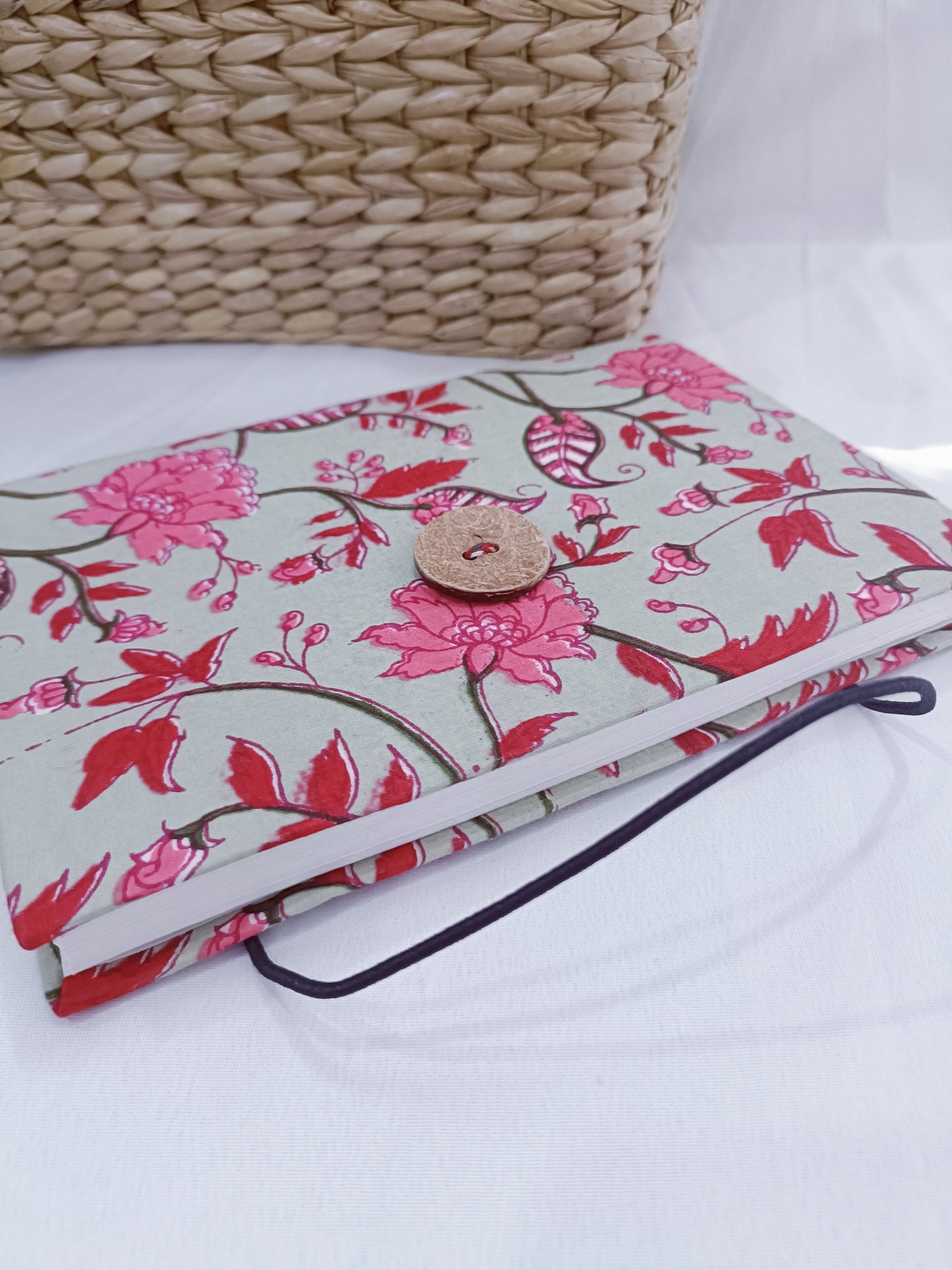 FloralBlock Handmade recycled paper Journal by Empowerstudio
