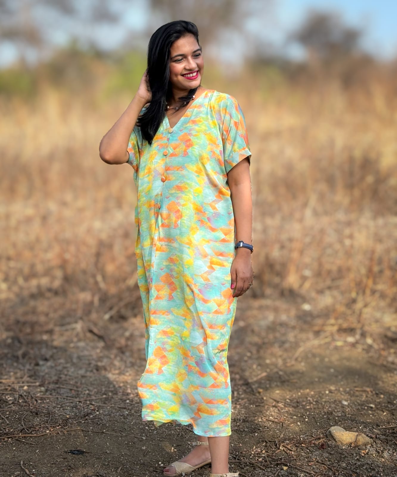 Free-flowing, free size Kaftan dress inspired by the blue sky and summer floral print. Perfect for beach outings and garden parties. #KaftanFashion #SummerStyle #FloralPrint #BlueSkyInspired #Fashionista