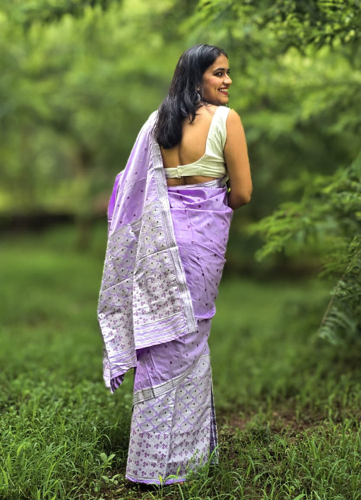 
                      
                        Xubhrangini
                      
                    