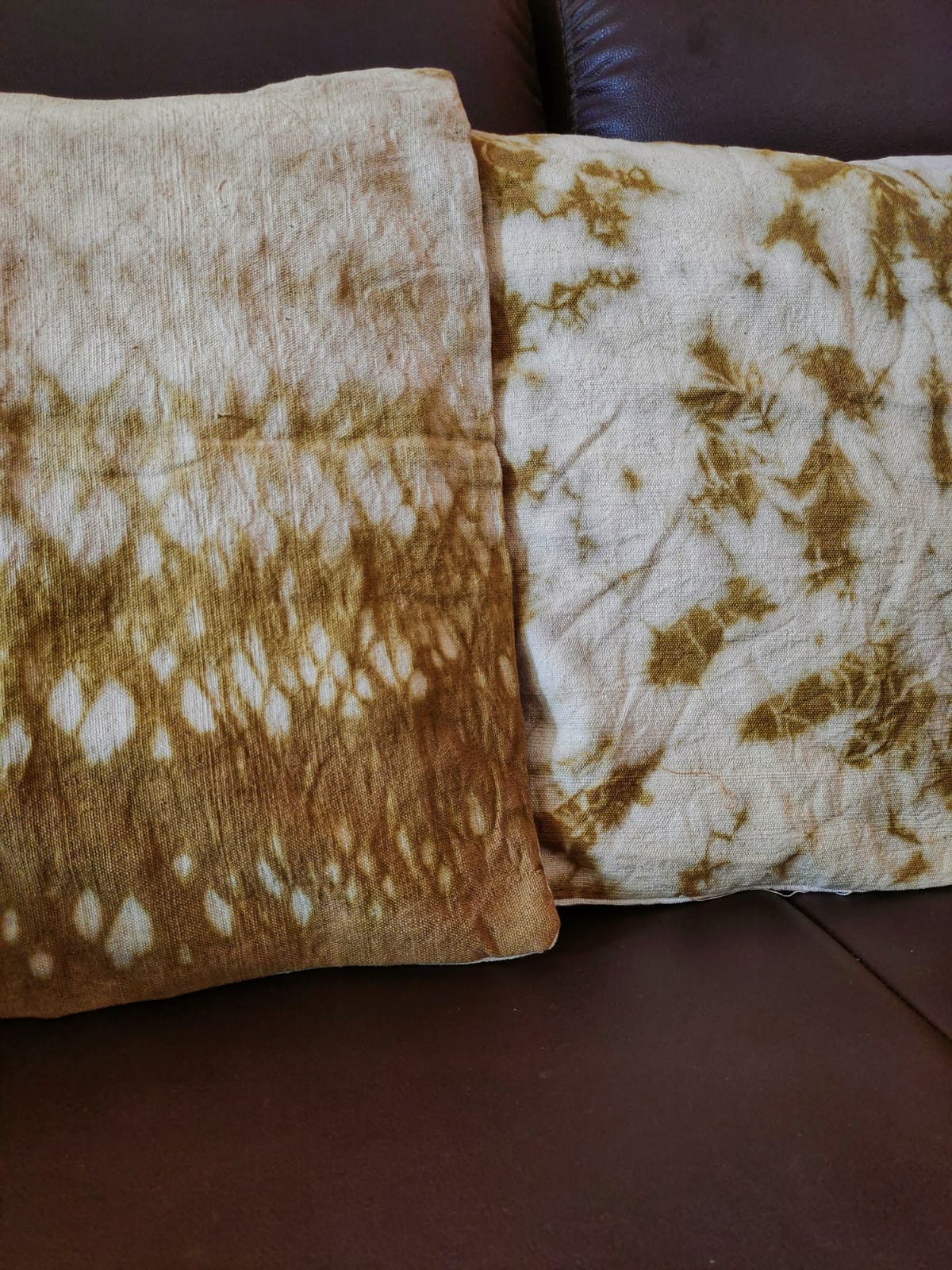 GREEN STREAKS(HANDLOOM CUSHION COVER)
