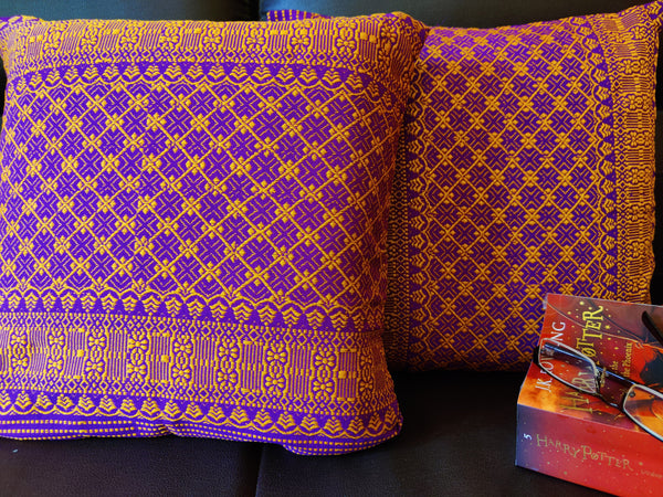 PURPLE STARS (HANDLOOM CUSHION COVER)